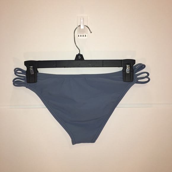 Damsel swim bottoms Size Small New with tags - Picture 3 of 5